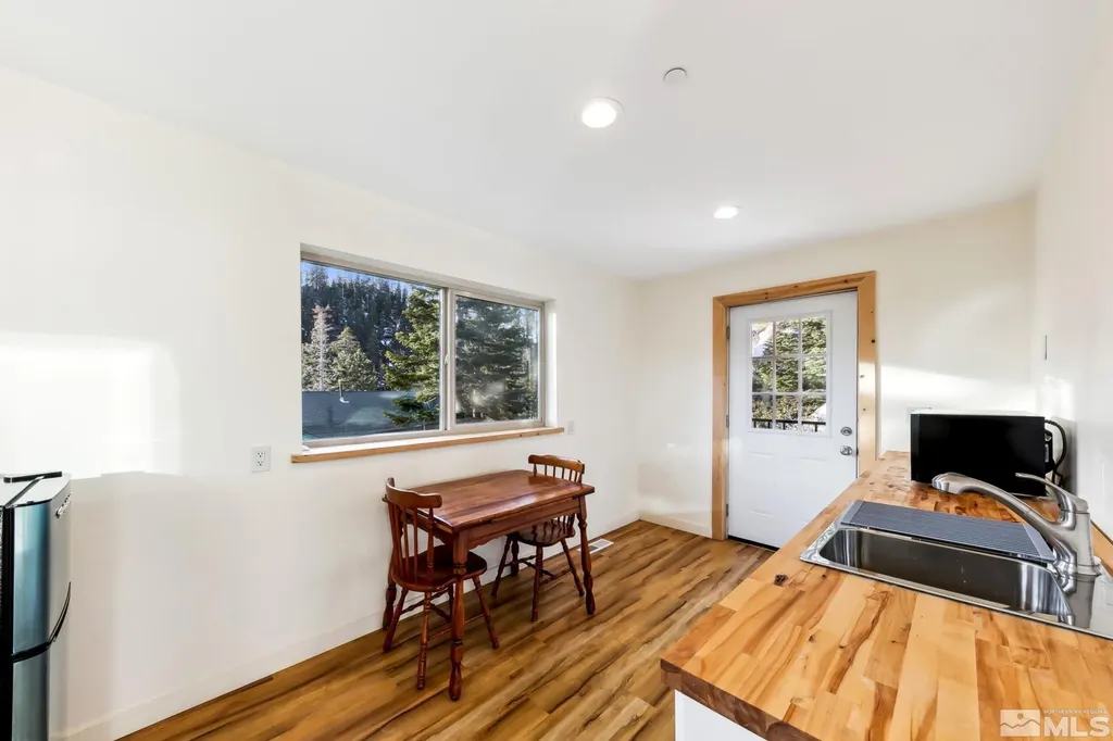 332 Barton Stateline NV 89449