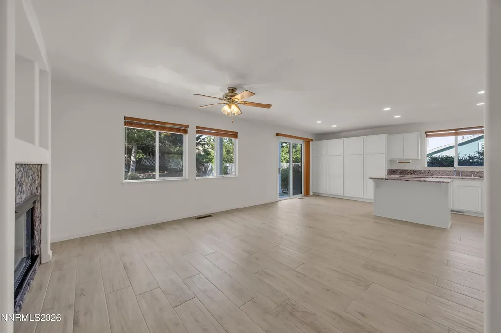 4065 Kings Row Reno NV 89503