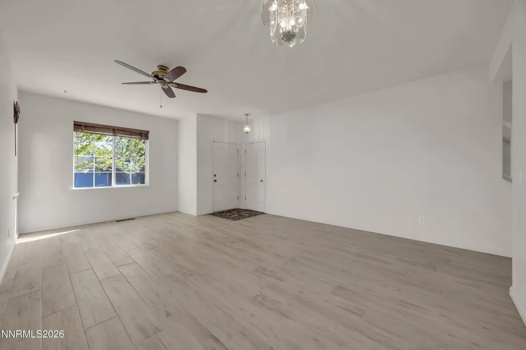 4065 Kings Row Reno NV 89503