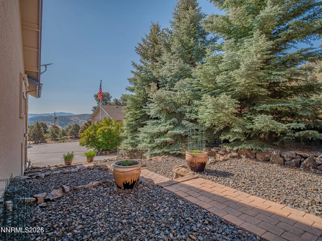 1530 Moss Gardnerville NV 89410