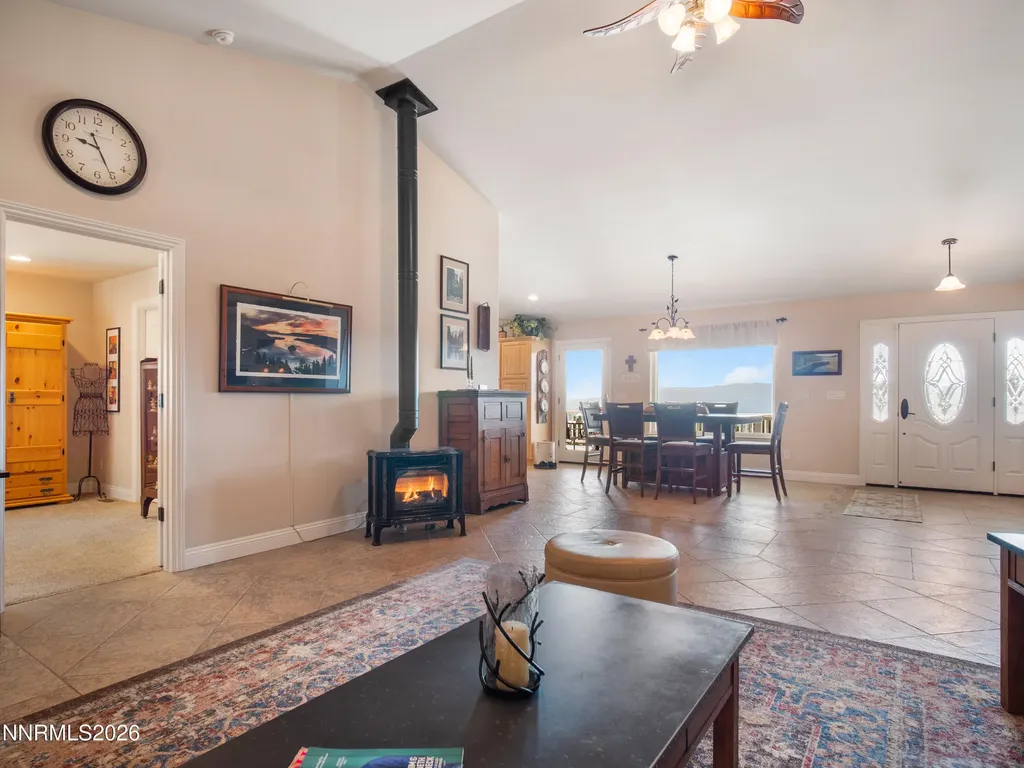1530 Moss Gardnerville NV 89410