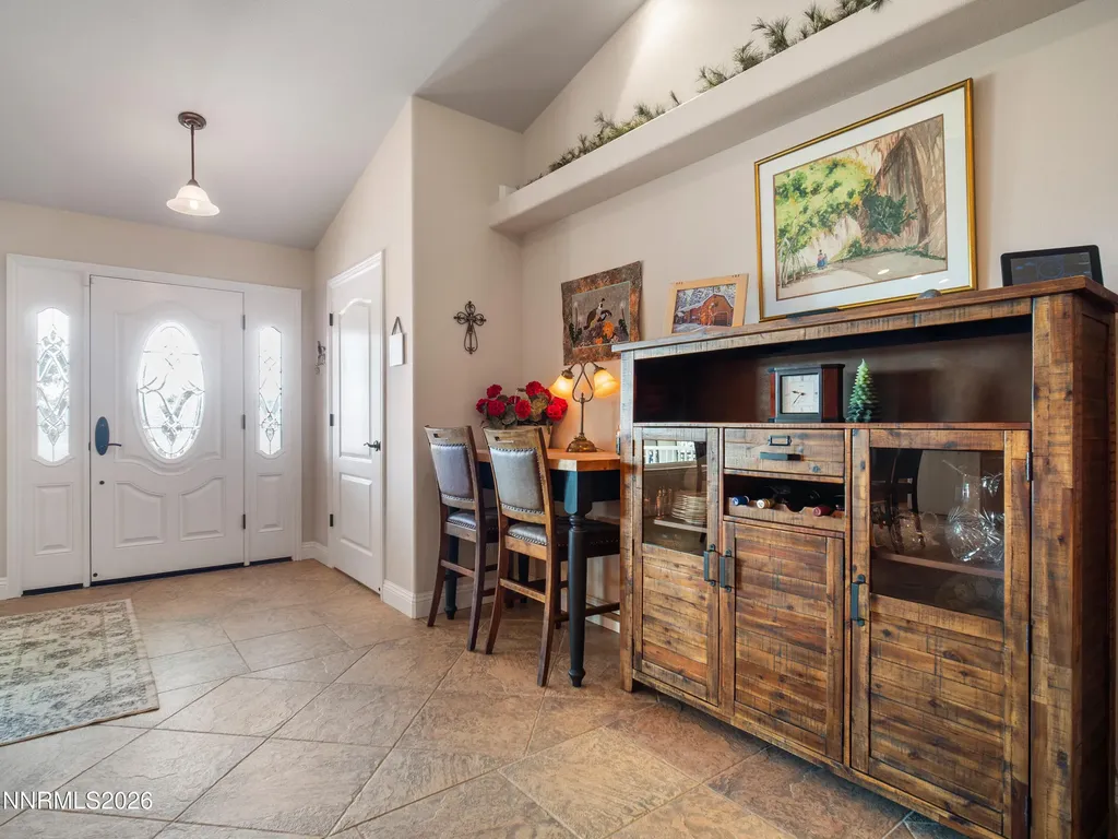 1530 Moss Gardnerville NV 89410