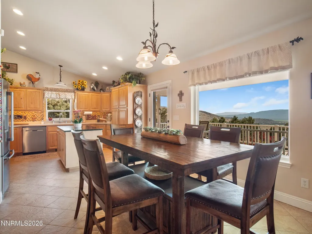 1530 Moss Gardnerville NV 89410