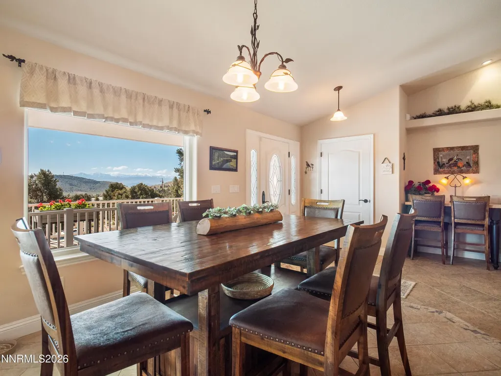 1530 Moss Gardnerville NV 89410