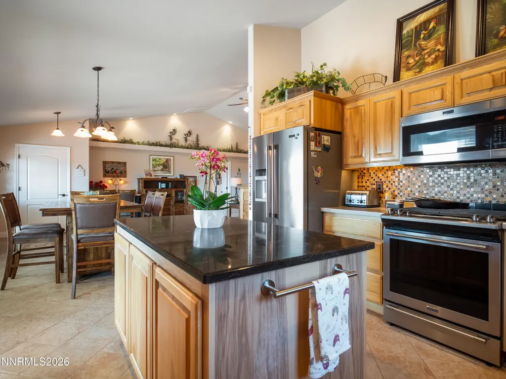 1530 Moss Gardnerville NV 89410
