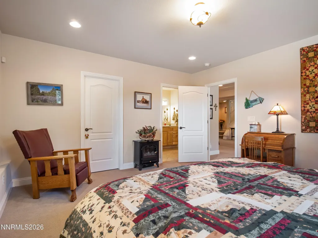 1530 Moss Gardnerville NV 89410