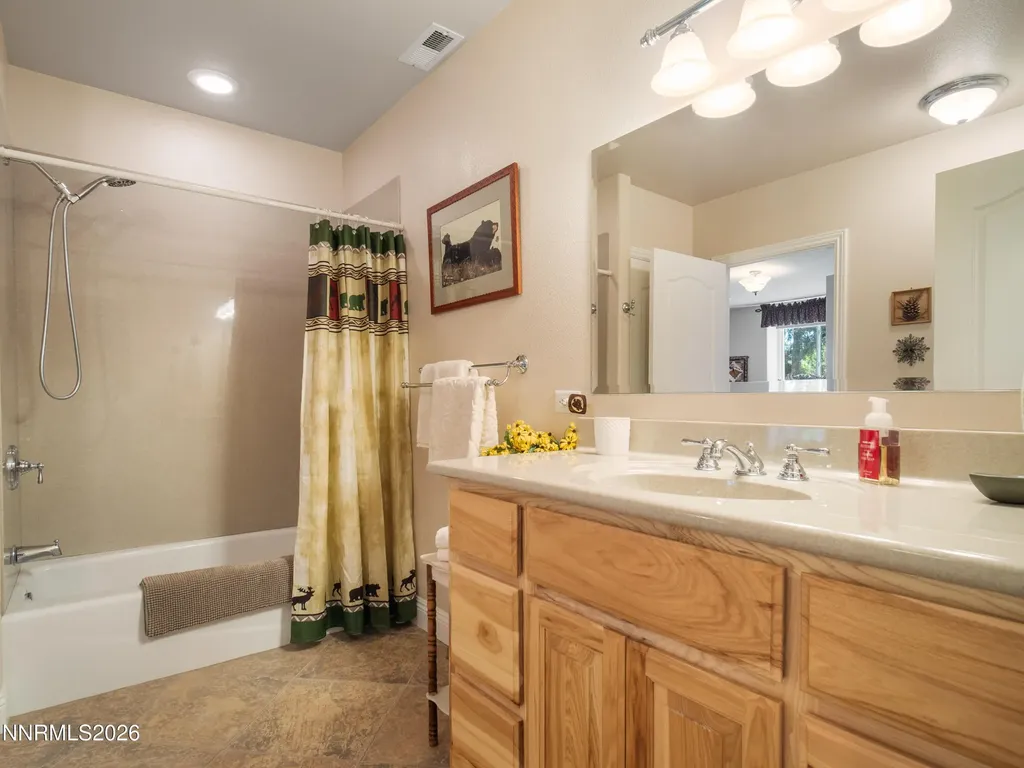 1530 Moss Gardnerville NV 89410