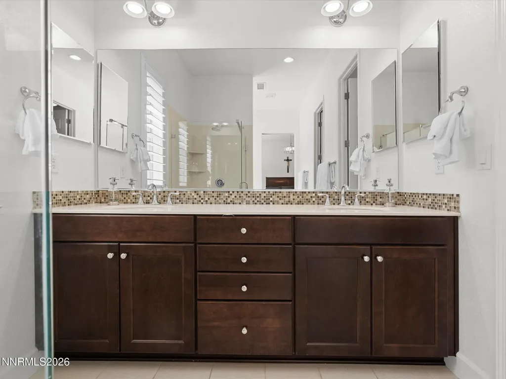 11682 Vista Park Sparks NV 89441