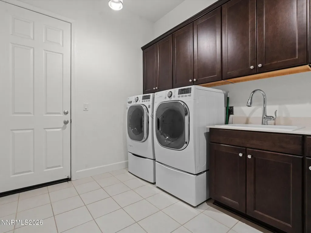 11682 Vista Park Sparks NV 89441