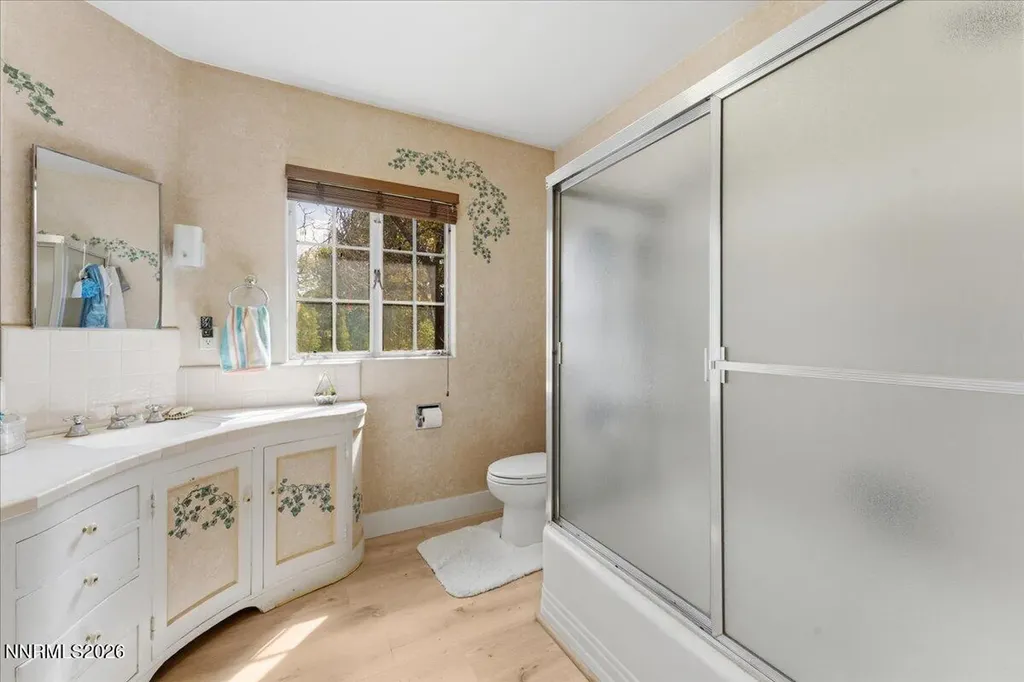 3850 Plumas Reno NV 89509