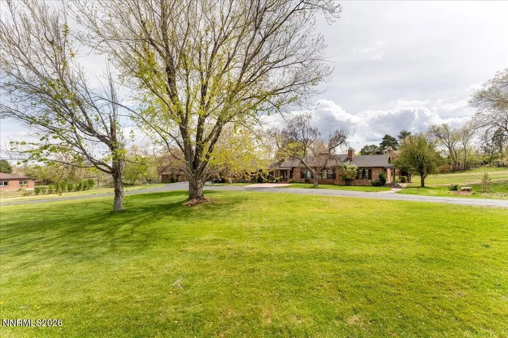 3850 Plumas Reno NV 89509