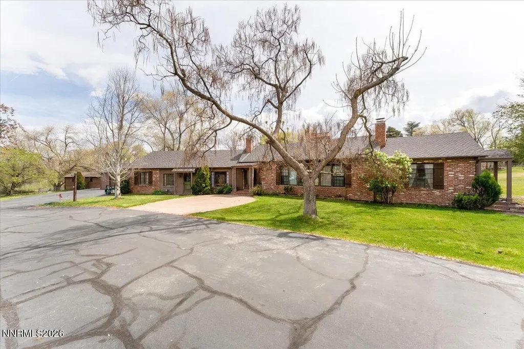 3850 Plumas Reno NV 89509