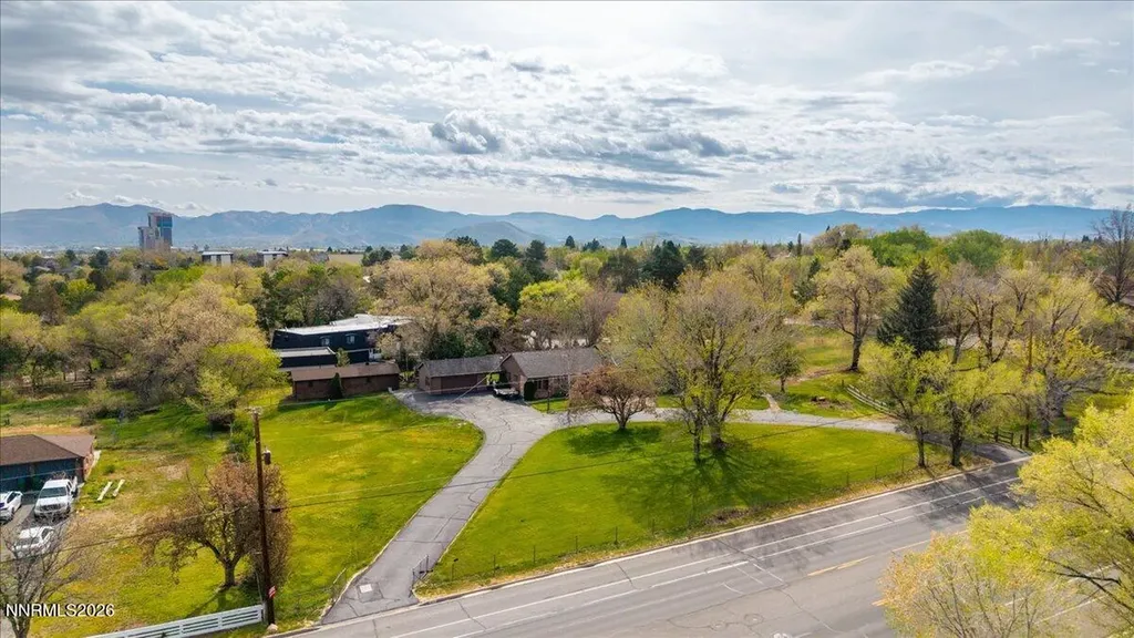 3850 Plumas Reno NV 89509