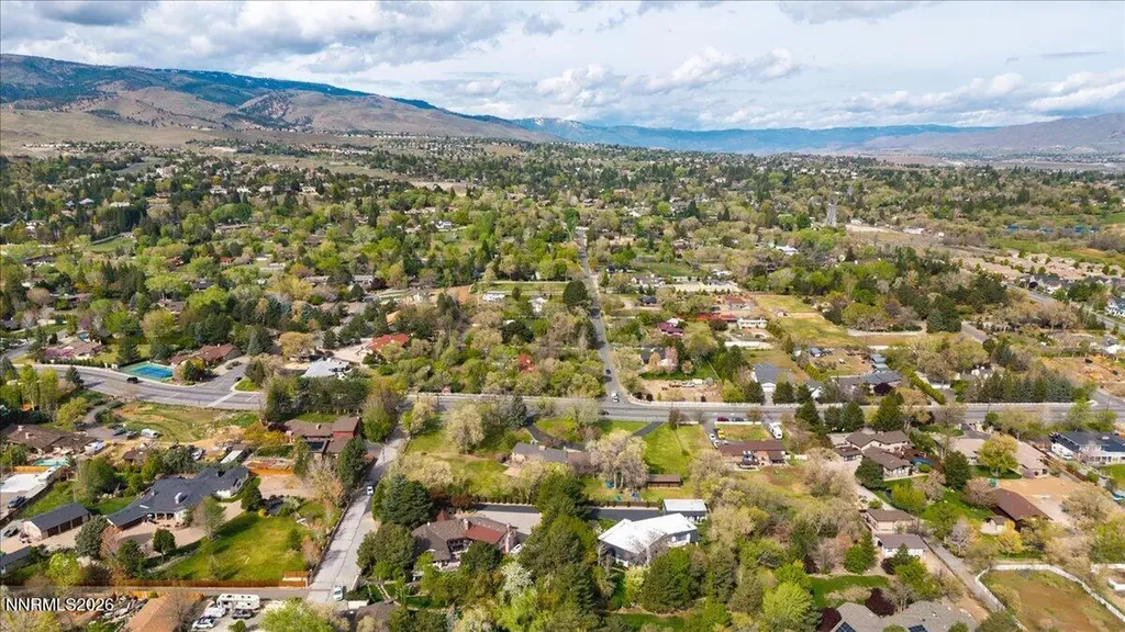 3850 Plumas Reno NV 89509