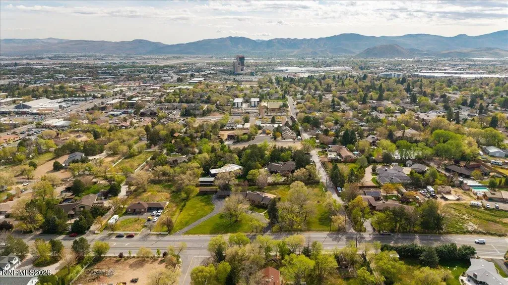 3850 Plumas Reno NV 89509