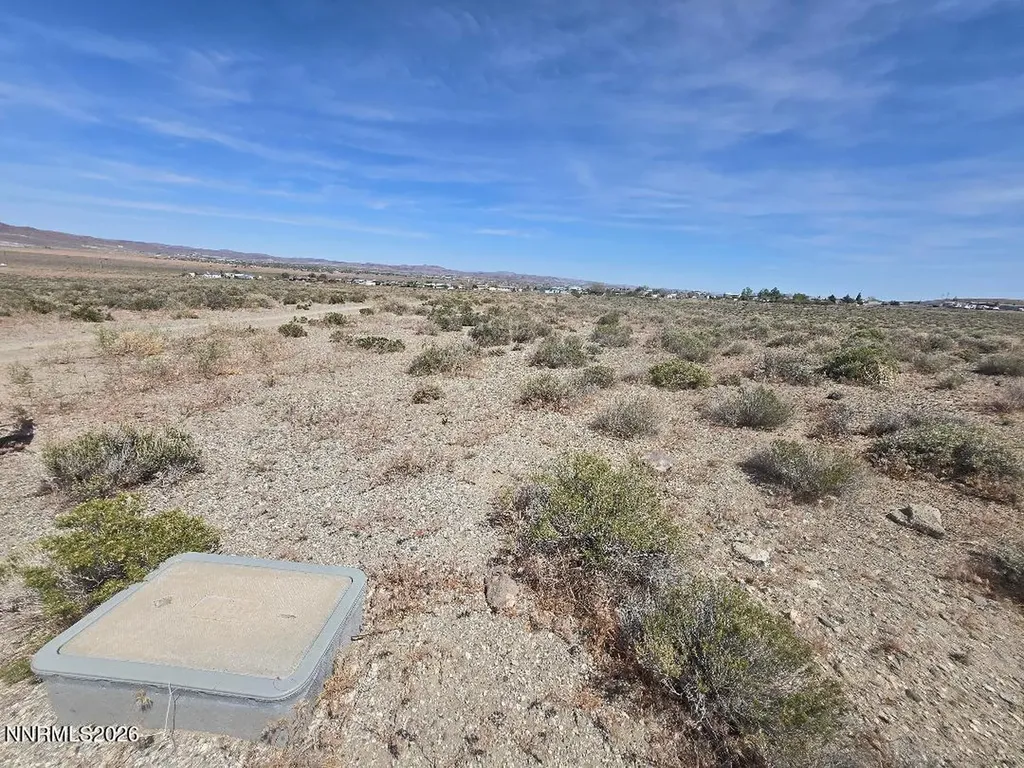 3155 Curtis Silver Springs NV 89429
