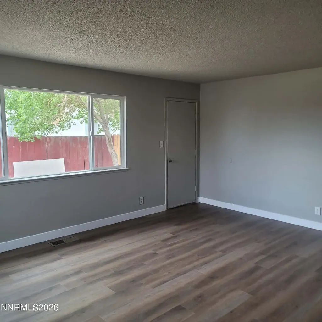 1281 Newlands Fernley NV 89408