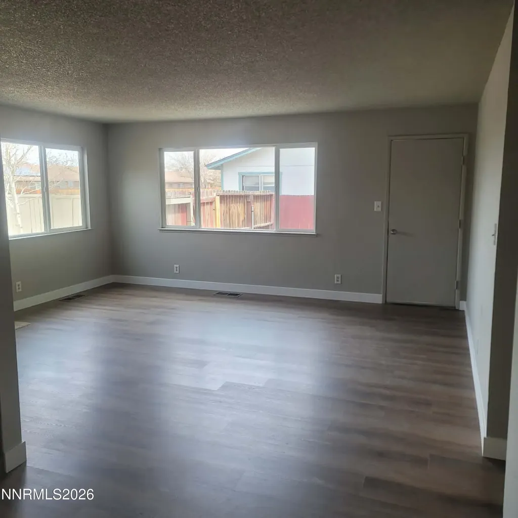 1281 Newlands Fernley NV 89408