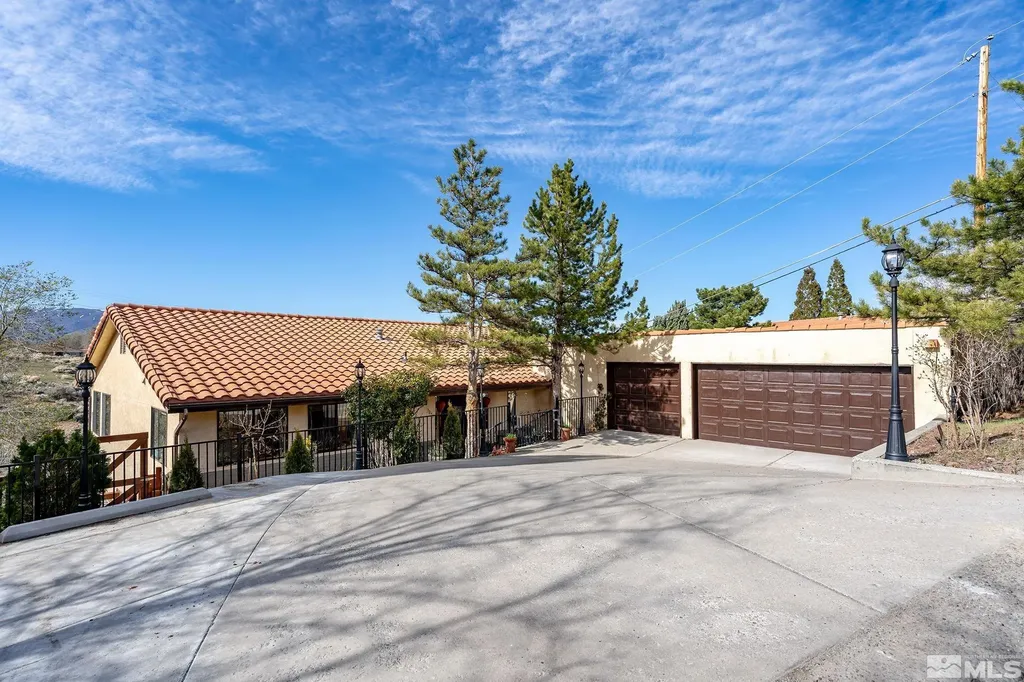3075 Markridge Reno NV 89509