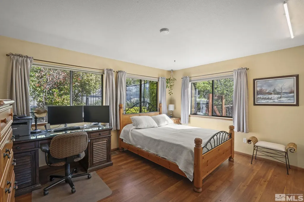 3075 Markridge Reno NV 89509