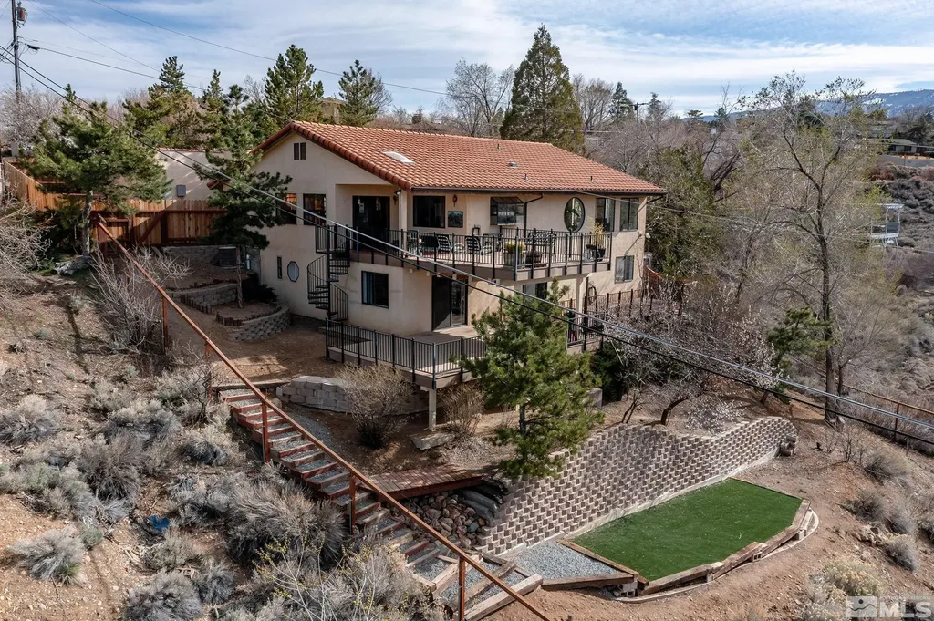 3075 Markridge Reno NV 89509