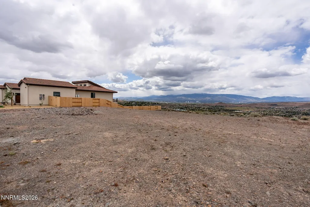 5475 Vista Terrace Sparks NV 89436