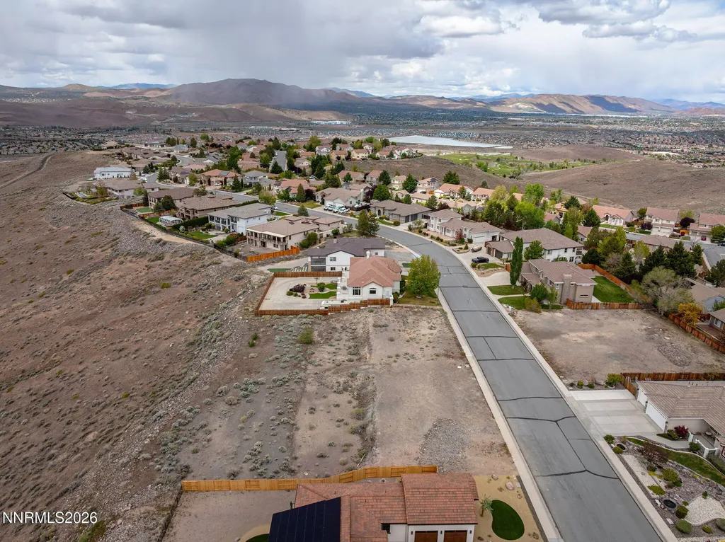5475 Vista Terrace Sparks NV 89436