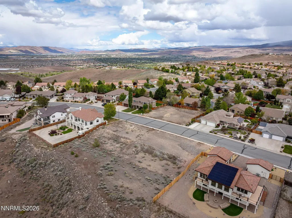 5475 Vista Terrace Sparks NV 89436