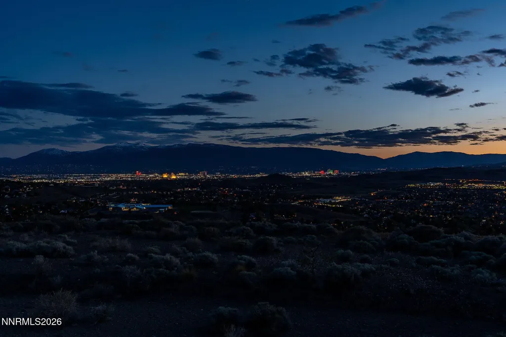 5475 Vista Terrace Sparks NV 89436