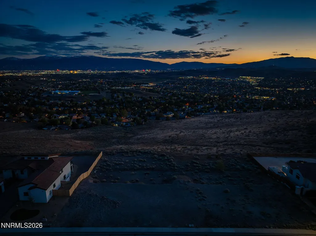 5475 Vista Terrace Sparks NV 89436