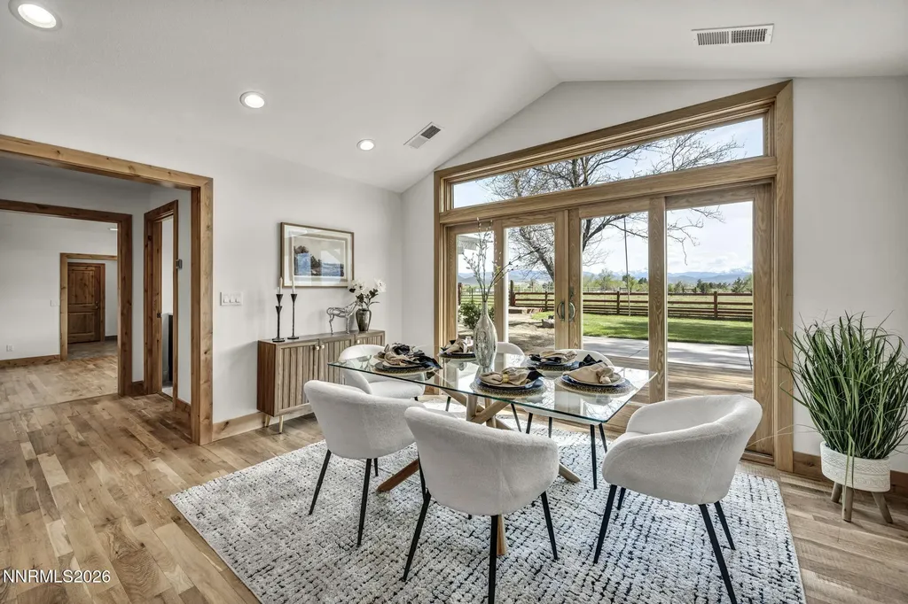 1097 Meadowlark Gardnerville NV 89460