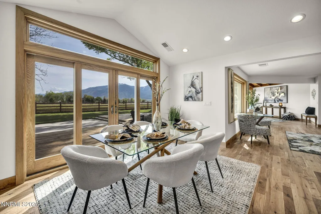 1097 Meadowlark Gardnerville NV 89460