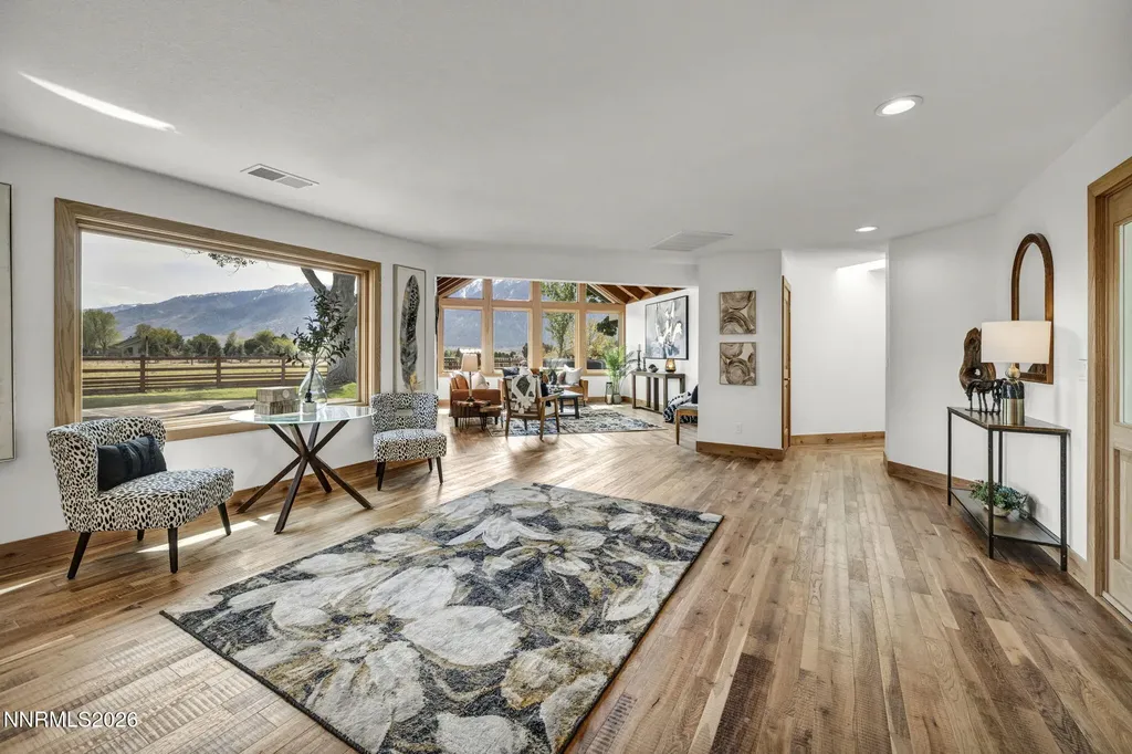 1097 Meadowlark Gardnerville NV 89460