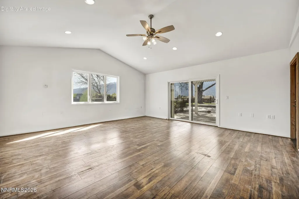 1097 Meadowlark Gardnerville NV 89460