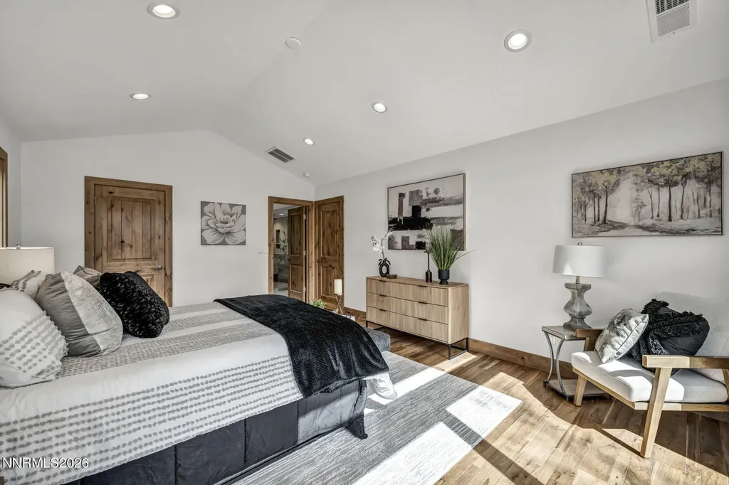 1097 Meadowlark Gardnerville NV 89460