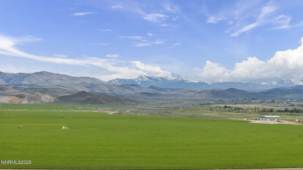 1097 Meadowlark Gardnerville NV 89460