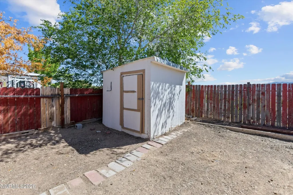 784 Chari Moundhouse NV 89706
