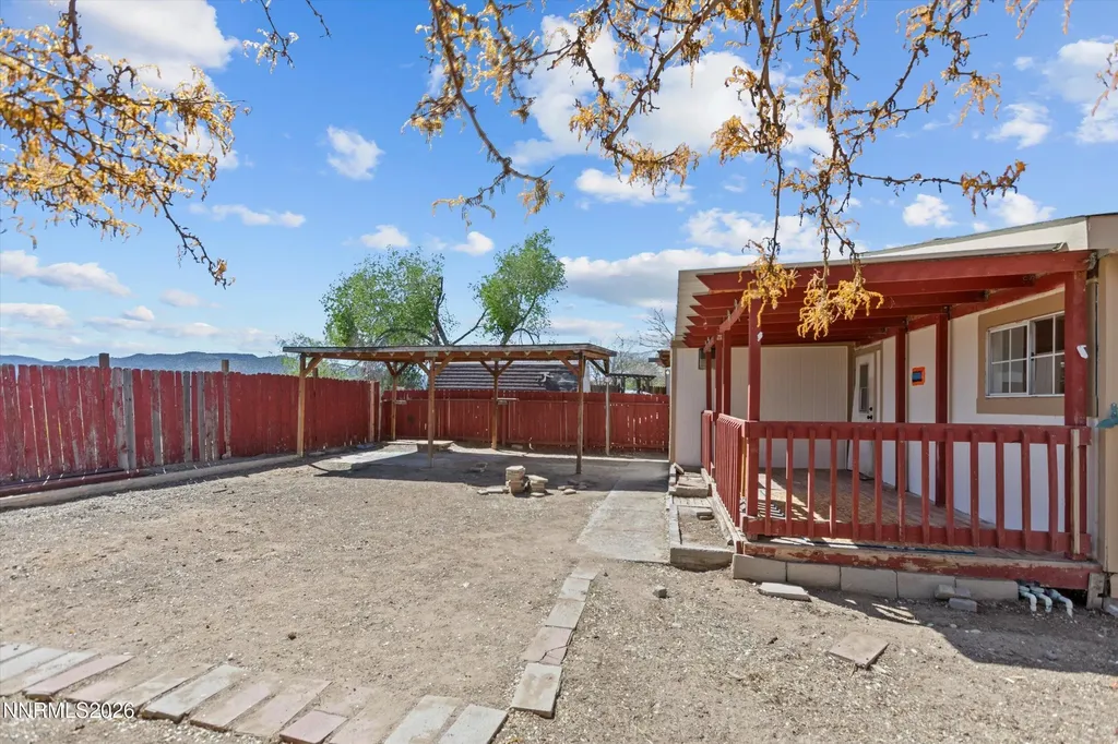 784 Chari Moundhouse NV 89706