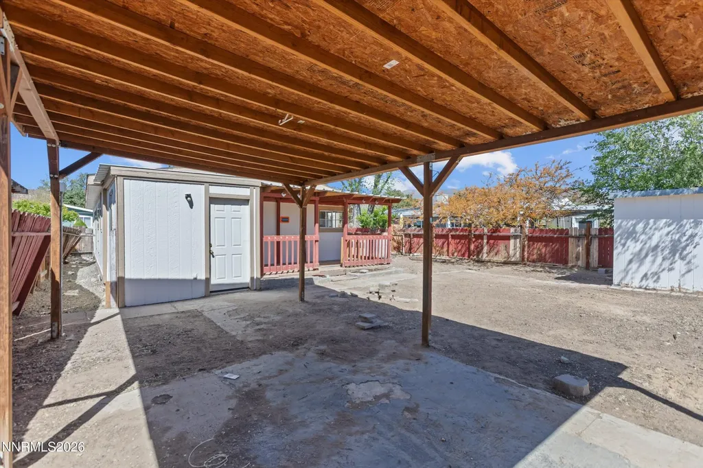 784 Chari Moundhouse NV 89706