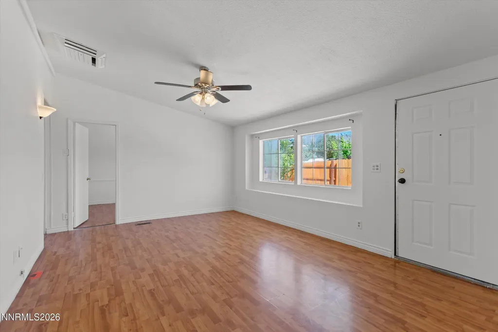 784 Chari Moundhouse NV 89706
