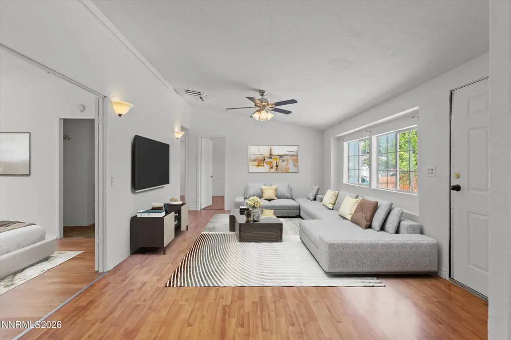 784 Chari Moundhouse NV 89706