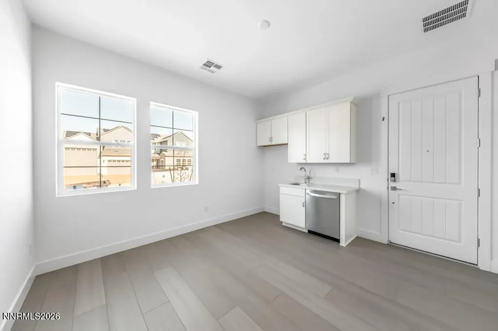 520 Hutchinson Sparks NV 89441