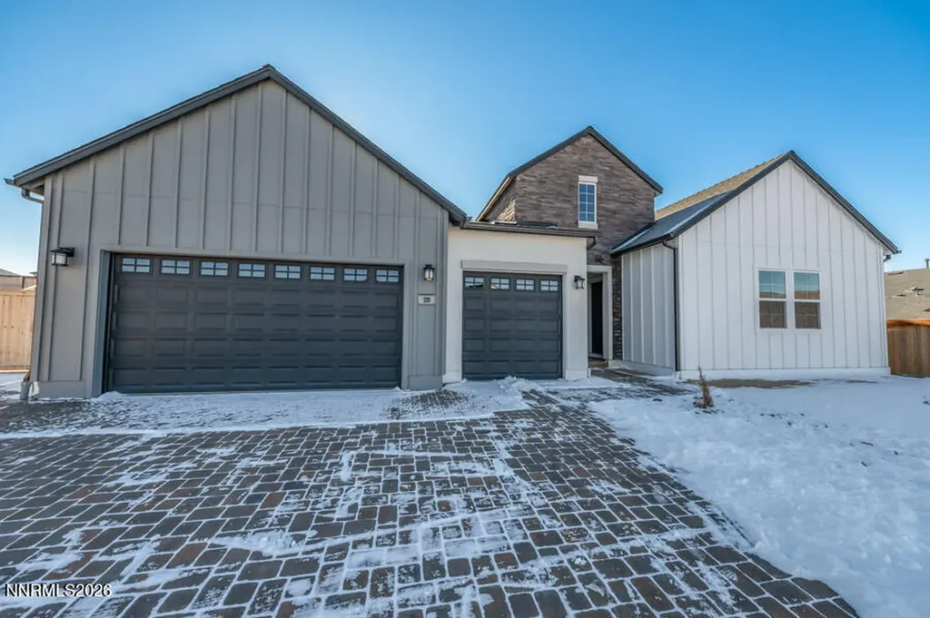 520 Hutchinson Sparks NV 89441