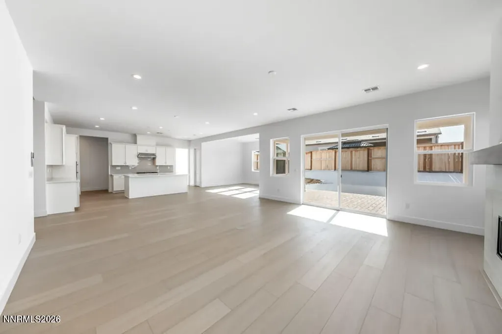 520 Hutchinson Sparks NV 89441