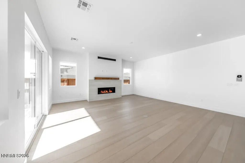520 Hutchinson Sparks NV 89441
