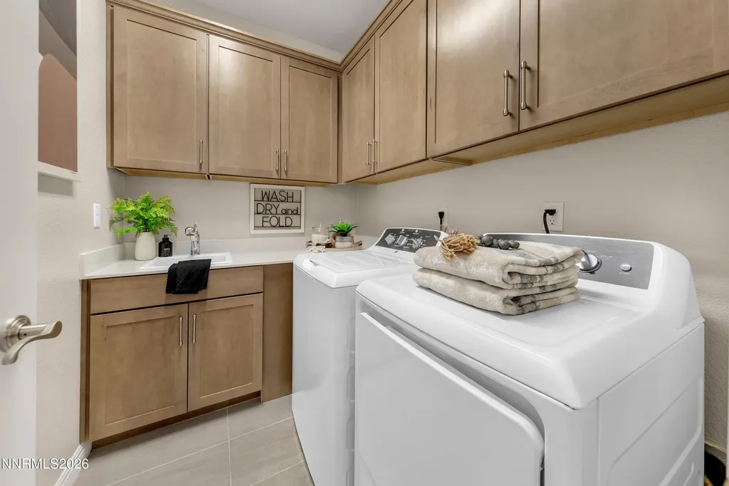 5530 Dapplegray Reno NV 89511