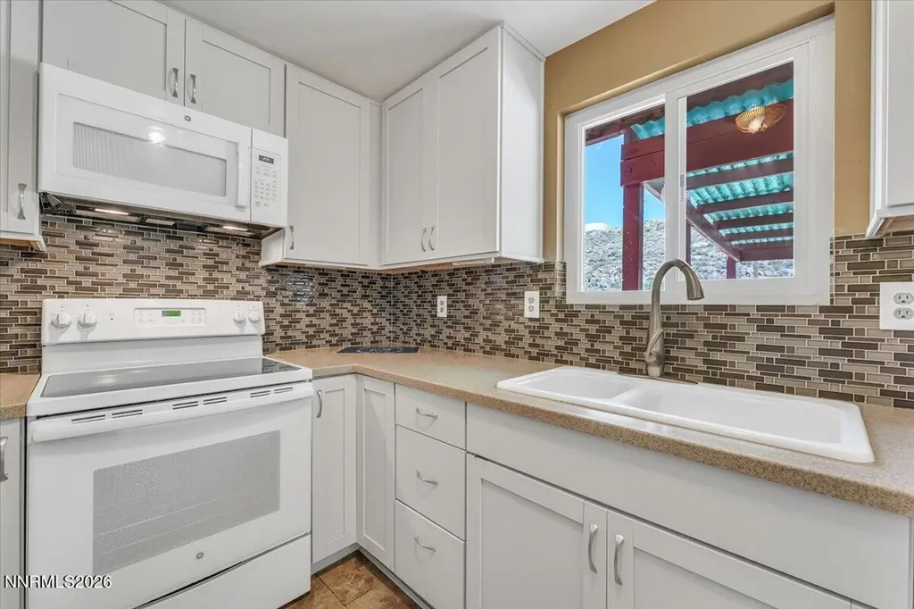 9070 Reservoir Reno NV 89506