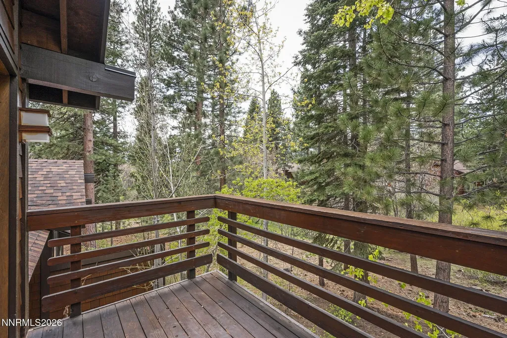 929 Northwood Incline Village NV 89451