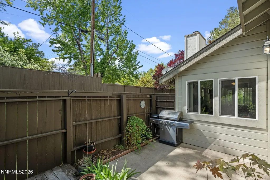 440 Octavia Reno NV 89509