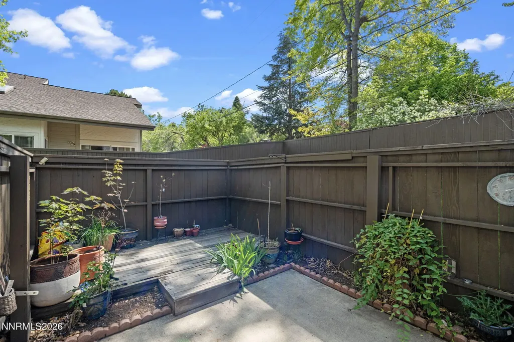440 Octavia Reno NV 89509
